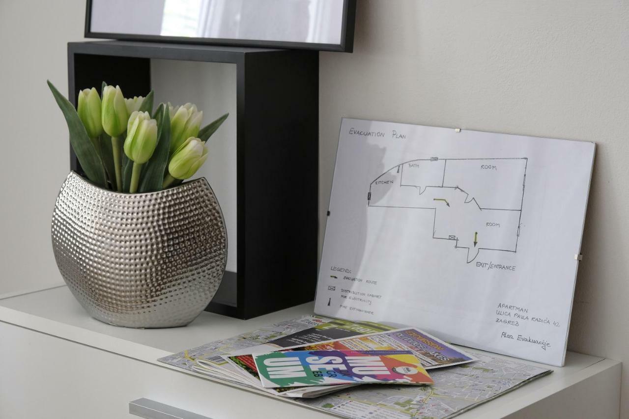 Stone Gate Apartment Zagreb Ngoại thất bức ảnh